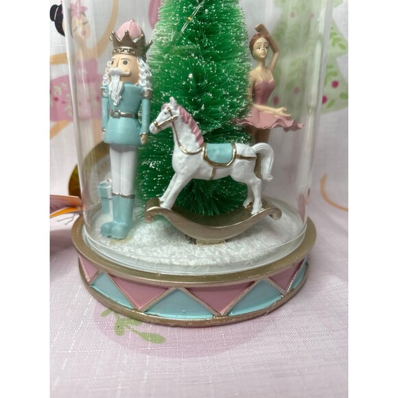 NEW Bella Lux Ballerina Nutcracker Light Up Christmas Dome - Picture 2 of 7